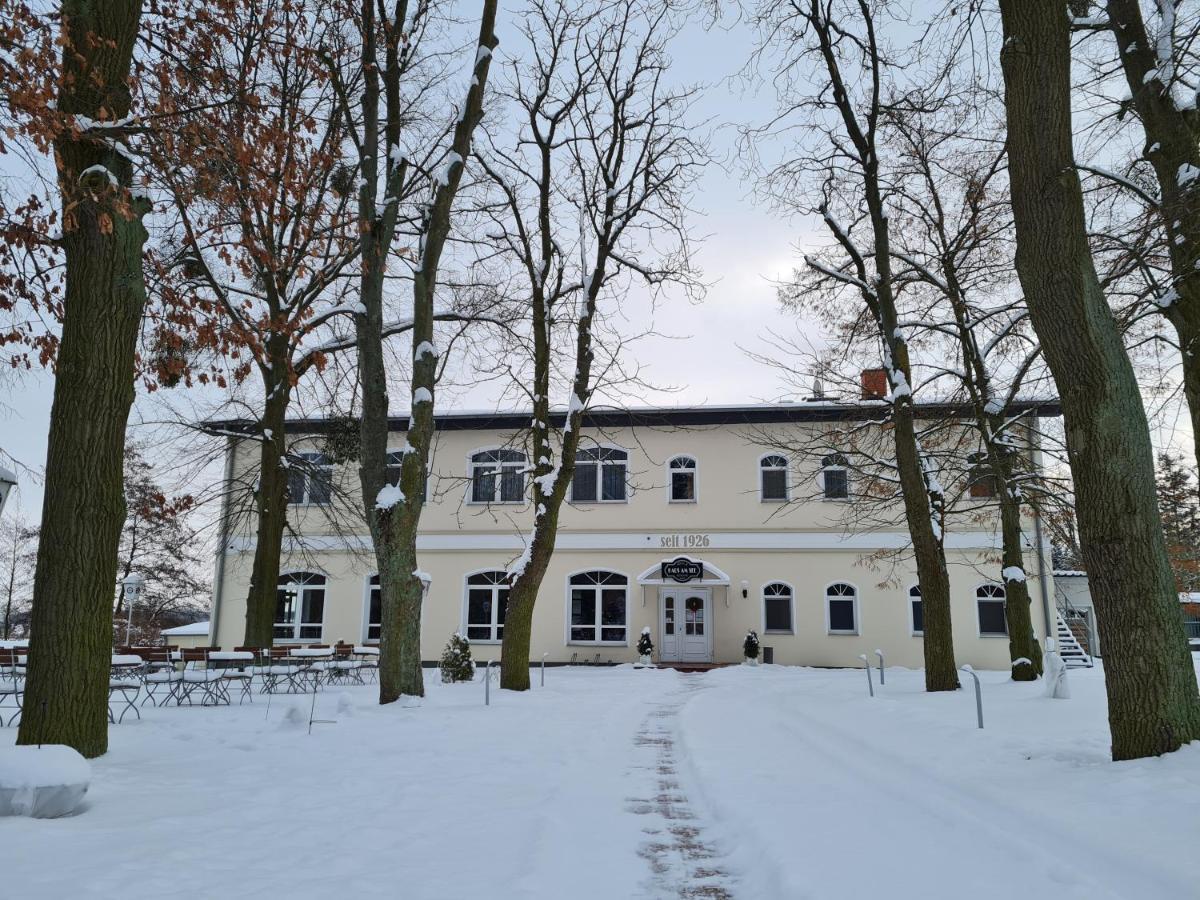 Hotel & Restaurant Haus Am See Locknitz ภายนอก รูปภาพ