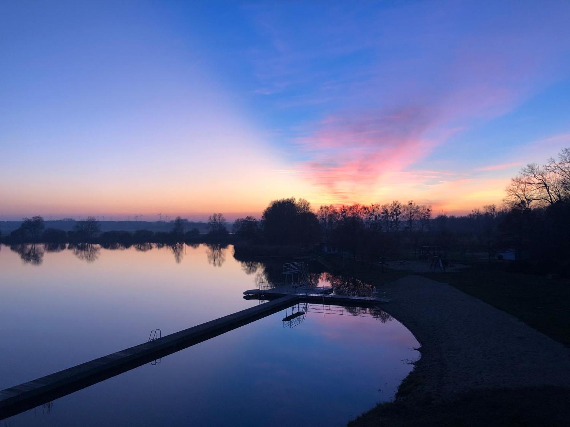 Hotel & Restaurant Haus Am See Locknitz ภายนอก รูปภาพ