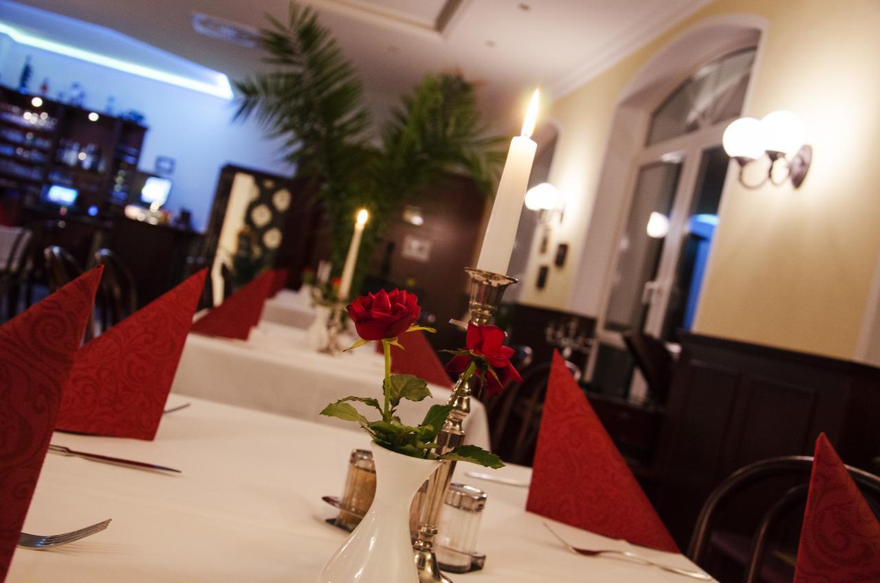 Hotel & Restaurant Haus Am See Locknitz ภายนอก รูปภาพ